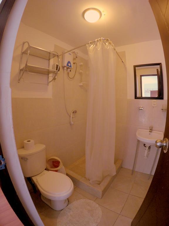 La Casa De Karla Hostel Lima Kültér fotó