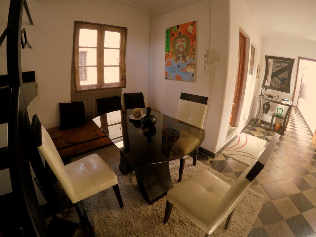 La Casa De Karla Hostel Lima Kültér fotó